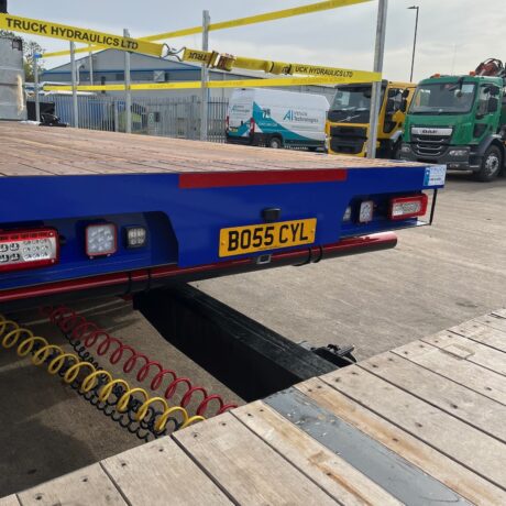 Volvo yard DN2 Trailer